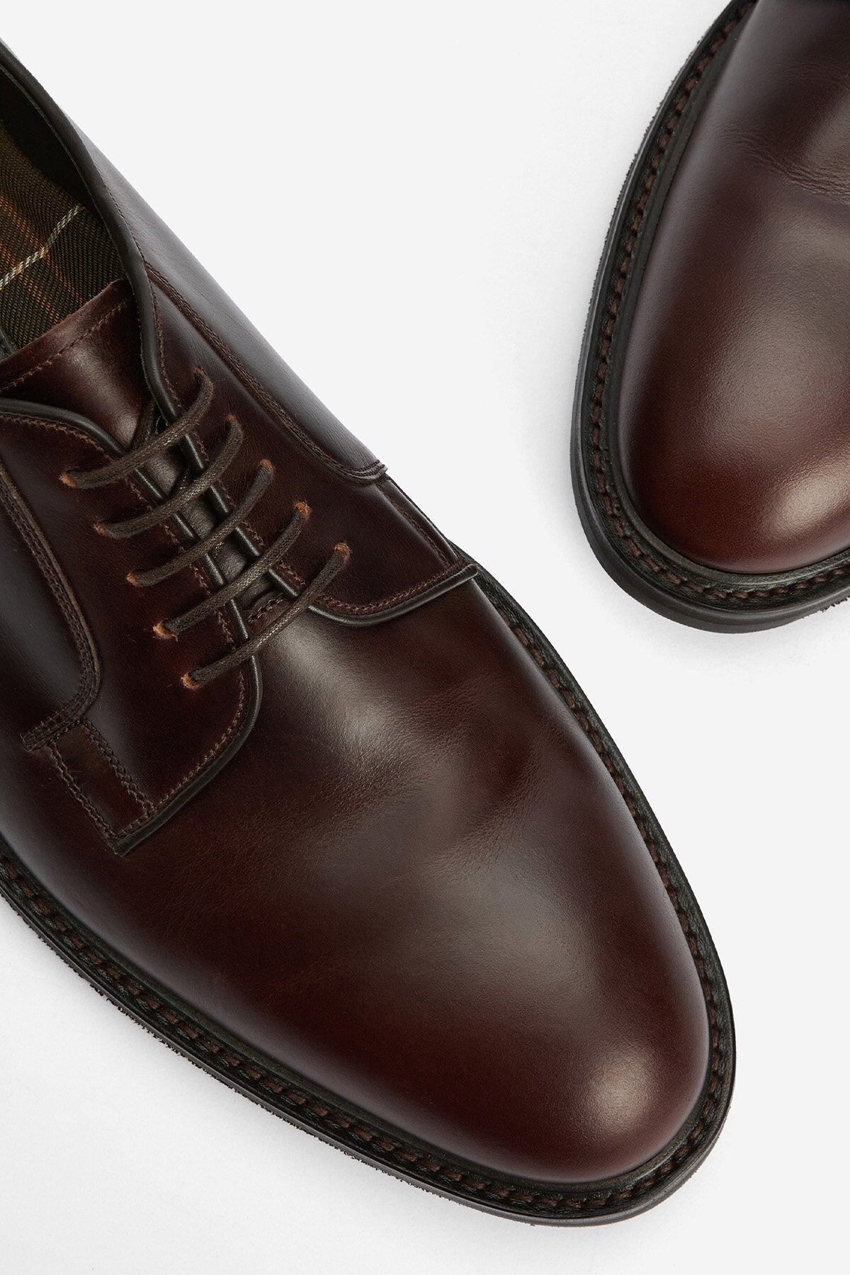 Loake Fernsby Derby Shoes